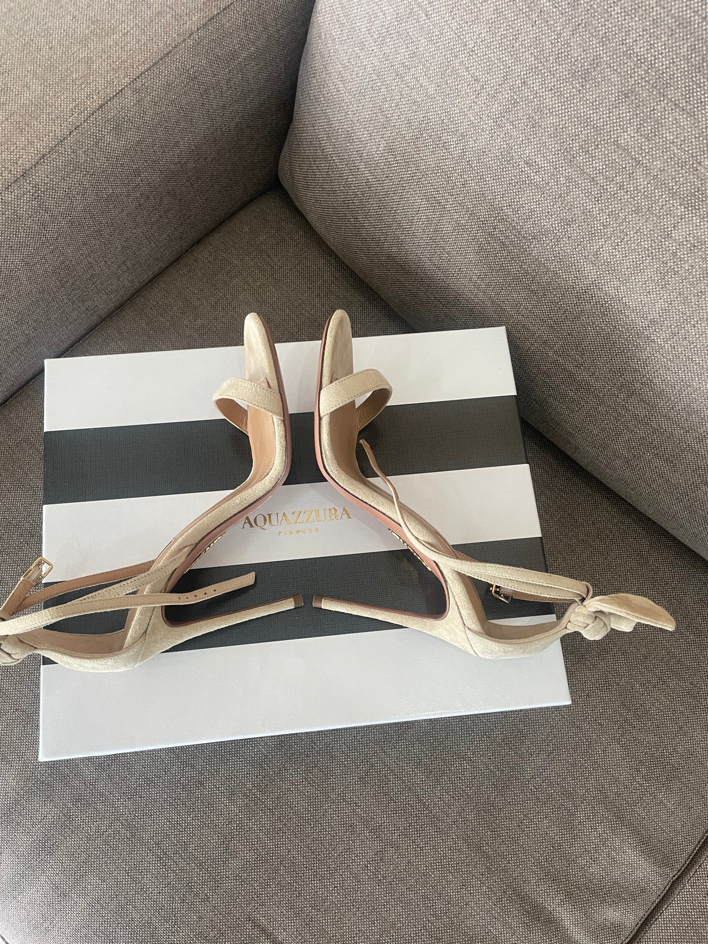 Aquazzura Deneuve Sandal US 5