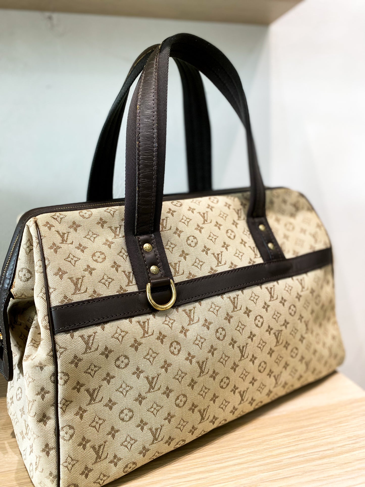 Louis Vuitton Mini lin Josephine Handbag