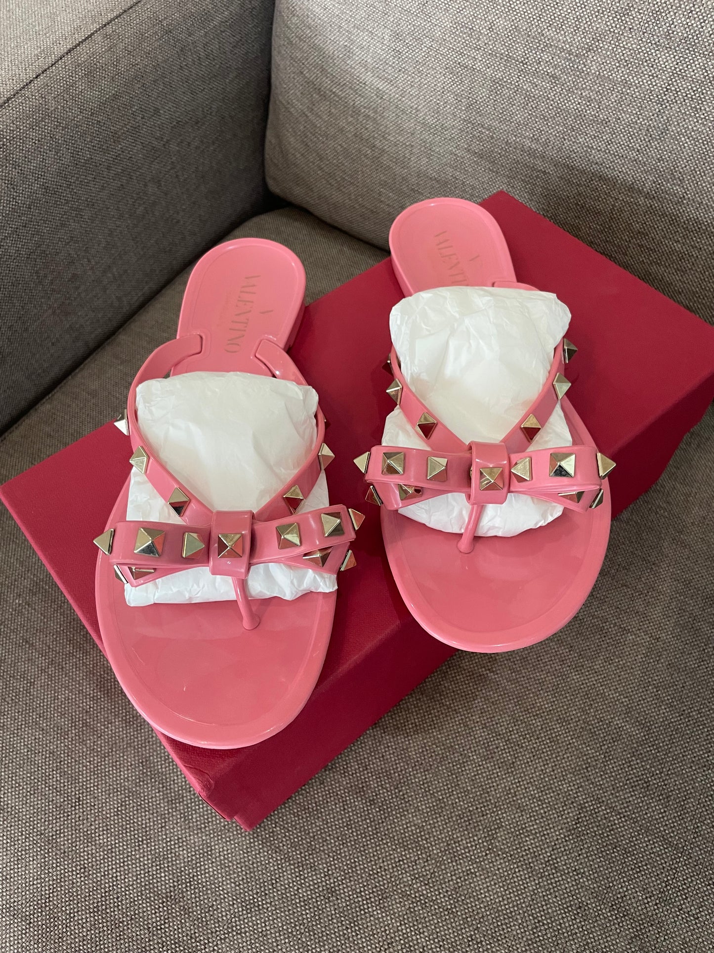 Valentino Rockstud PVC Bow Thong Flat US 8