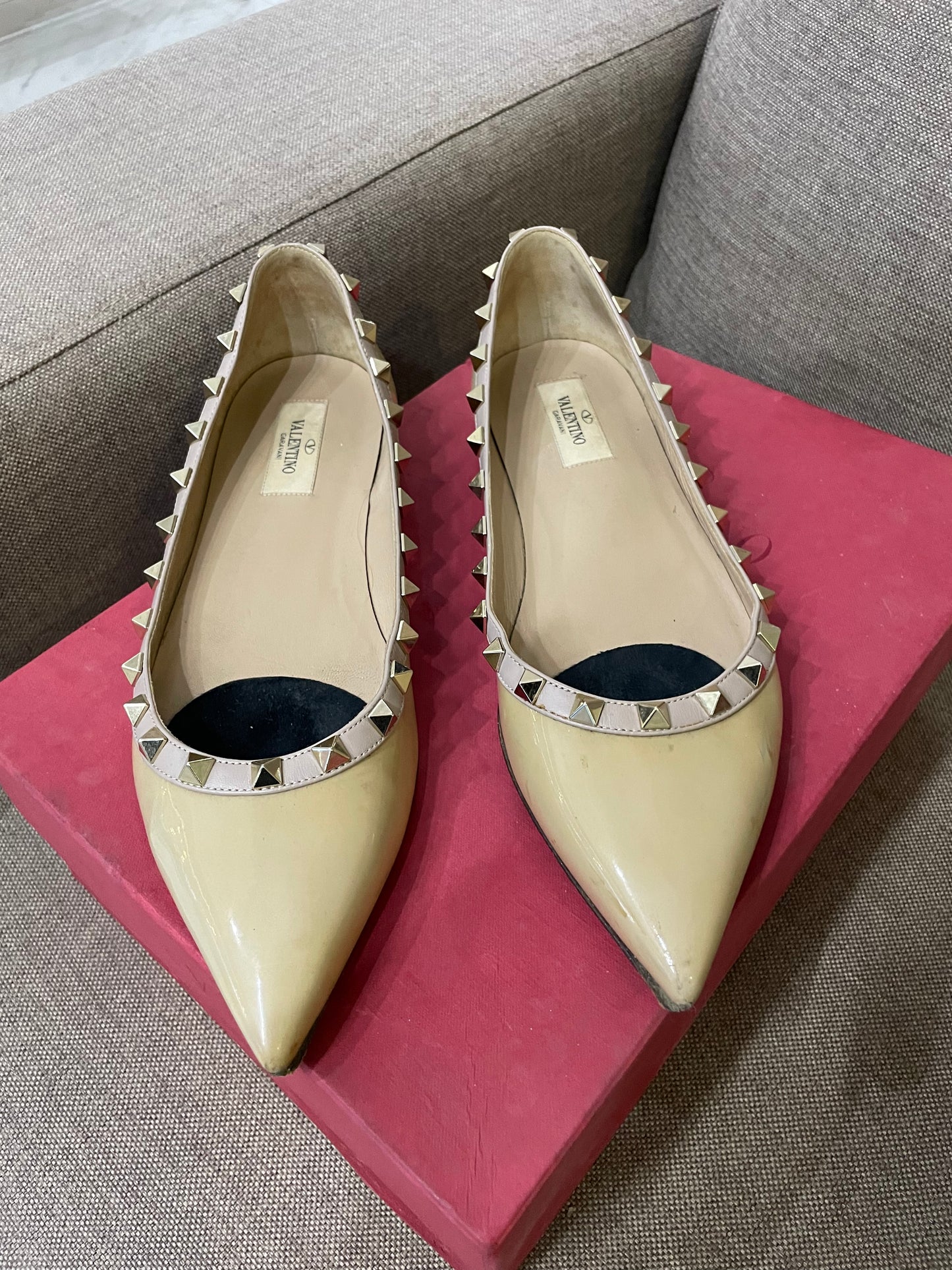 Valentino Garavani Rockstud Patent Ballerina Shoes US 9