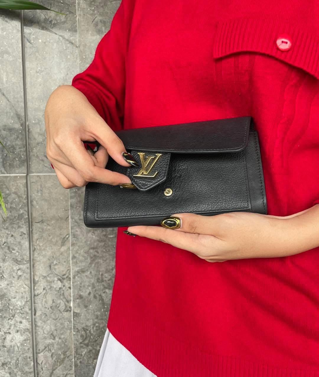 Louis Vuitton Lock Me Long Wallet
