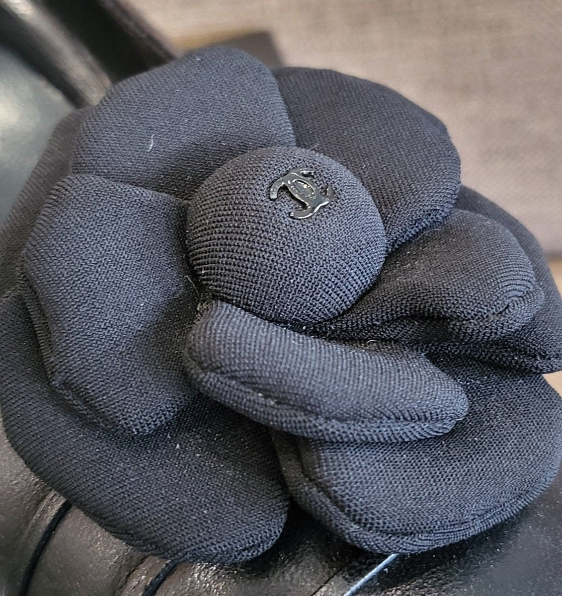 Chanel Black Heels - Élysée