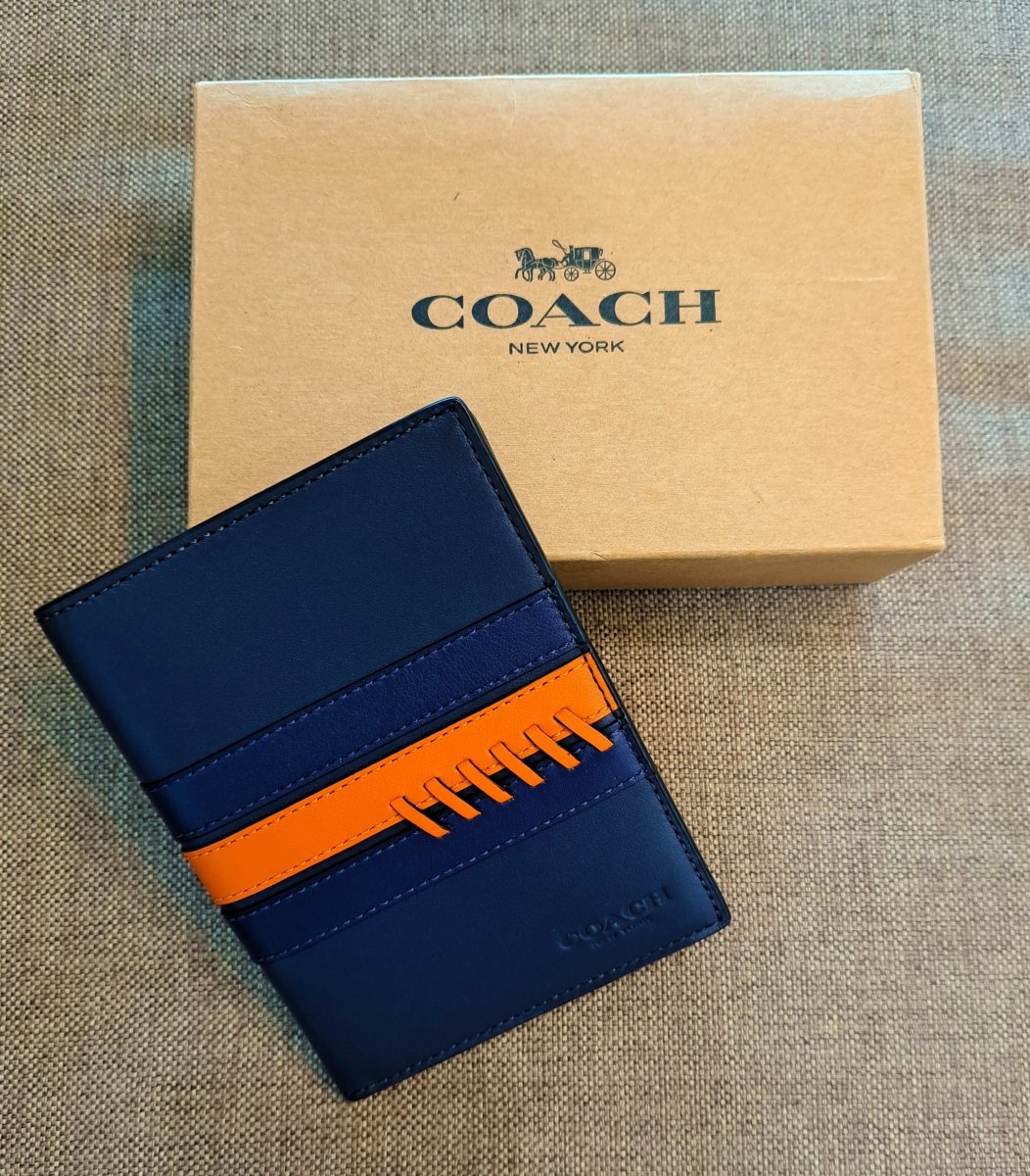Coach Men's Sporty Stitch Passport Case - Élysée