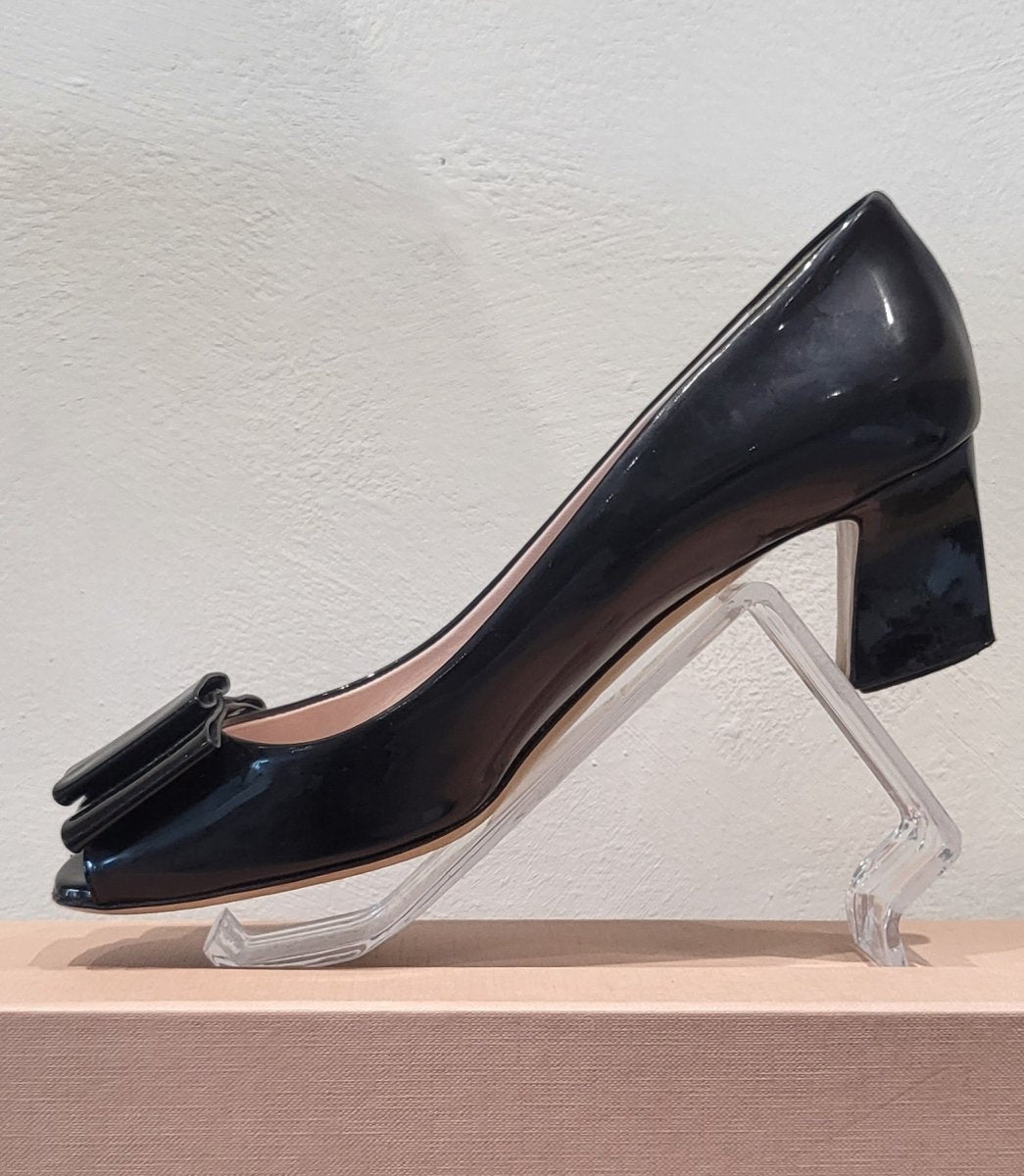Miu Miu Black Patent Leather Bow Open Toe Heels - Élysée