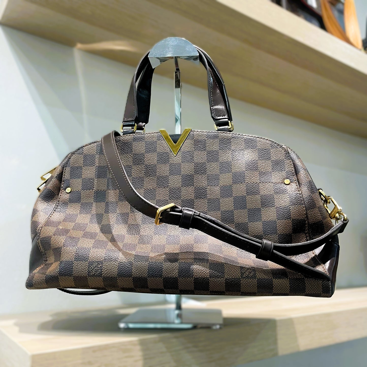 LV Damier Ebene Kensington