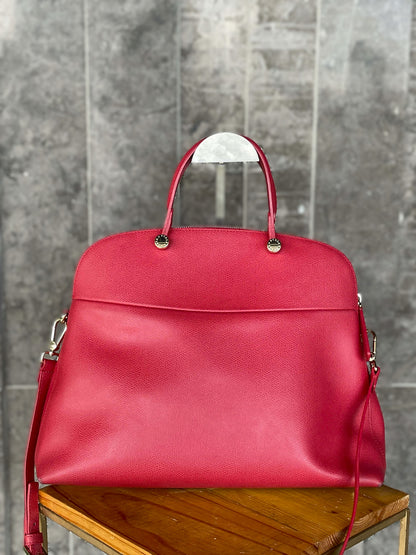 Furla Piper dark pink  Handbag