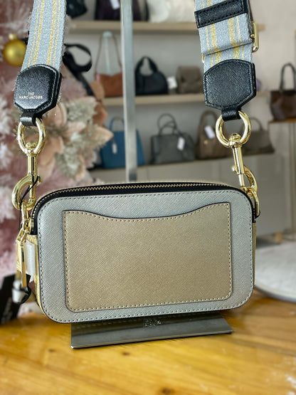 Marc Jacobs  Snapshot platinum Gold