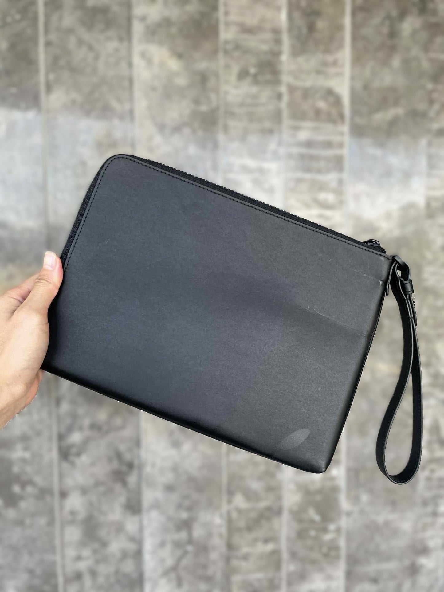 Montblanc Extreme 2.0 bovine leather pouch