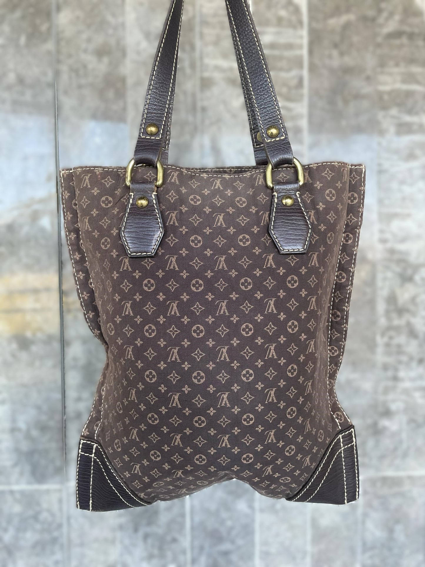 Louis Vuitton Monogram Tote Bag