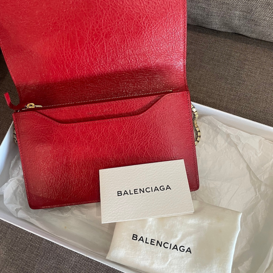 Balenciaga WOC 2019