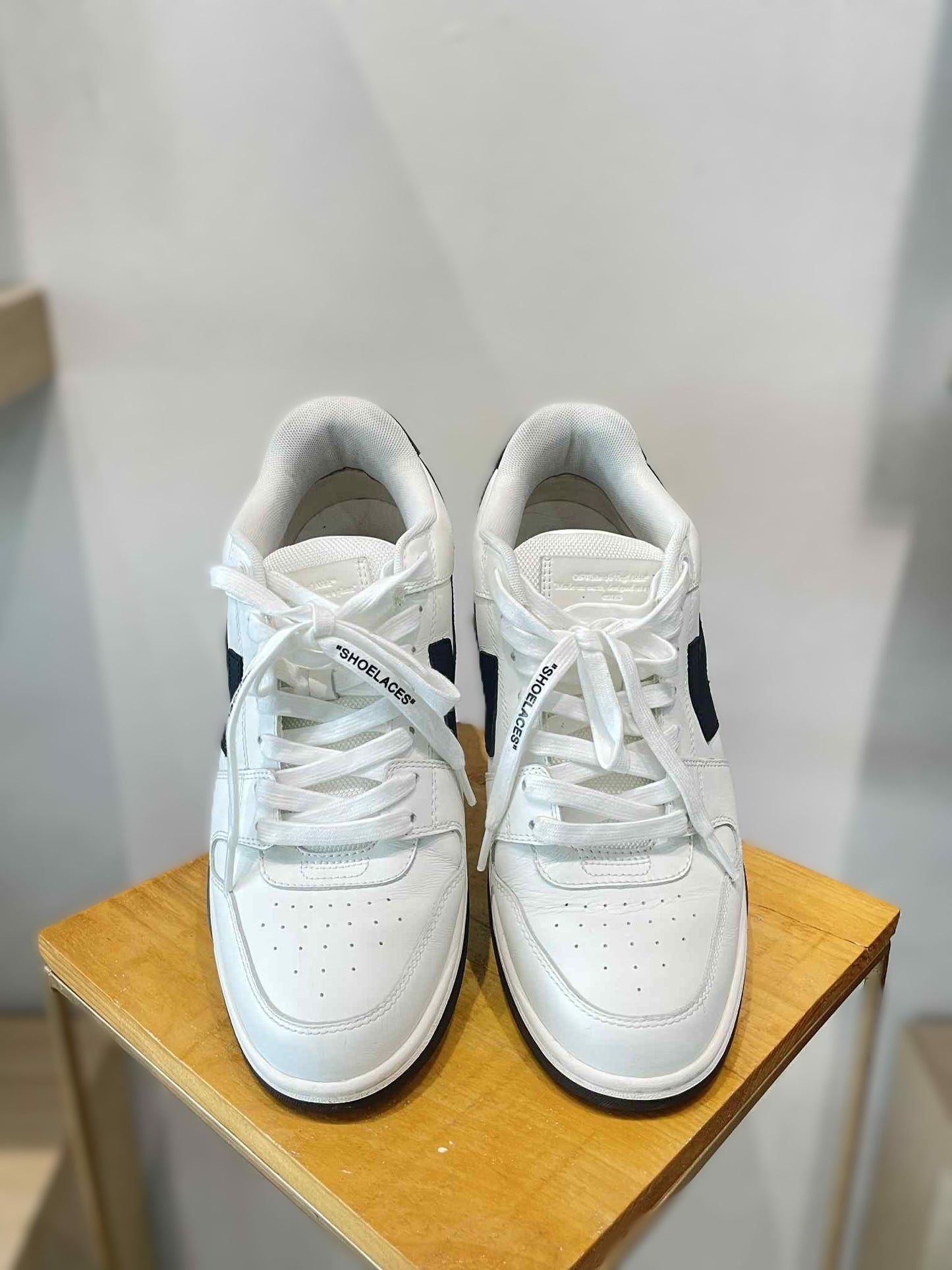 Off-White Men's Out of Office Sneakers - (ONHAND)