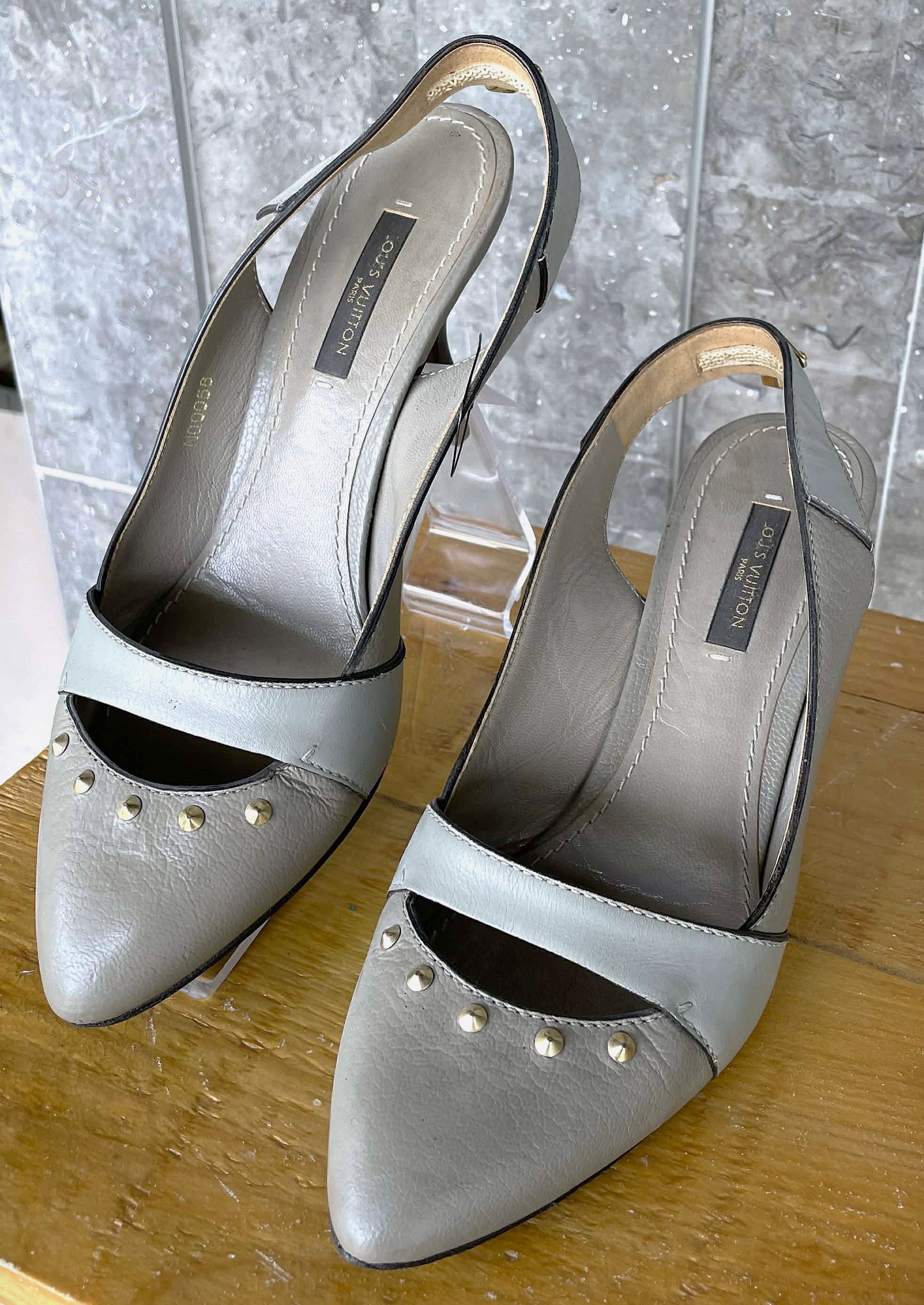 Louis Vuitton Stiletto Leather Upper Heels US 36