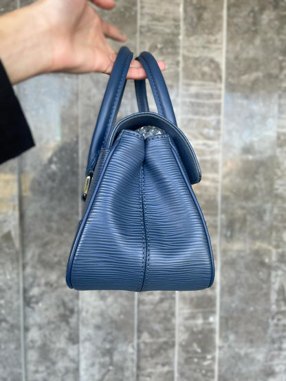 Louis Vuitton Segur PM