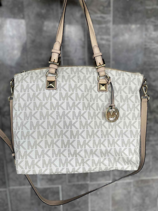 Michael Kors Jetset Monogram