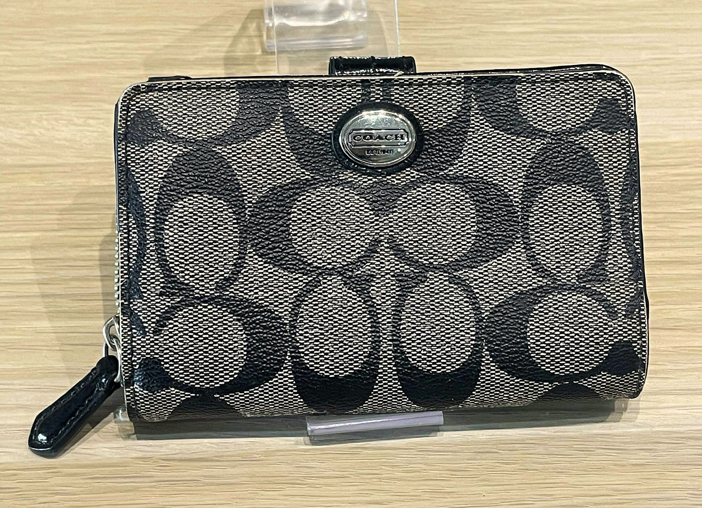 Coach Signature Monogram Canvass