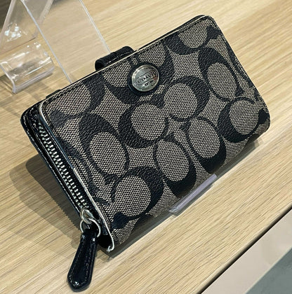 Coach Signature Monogram Canvass