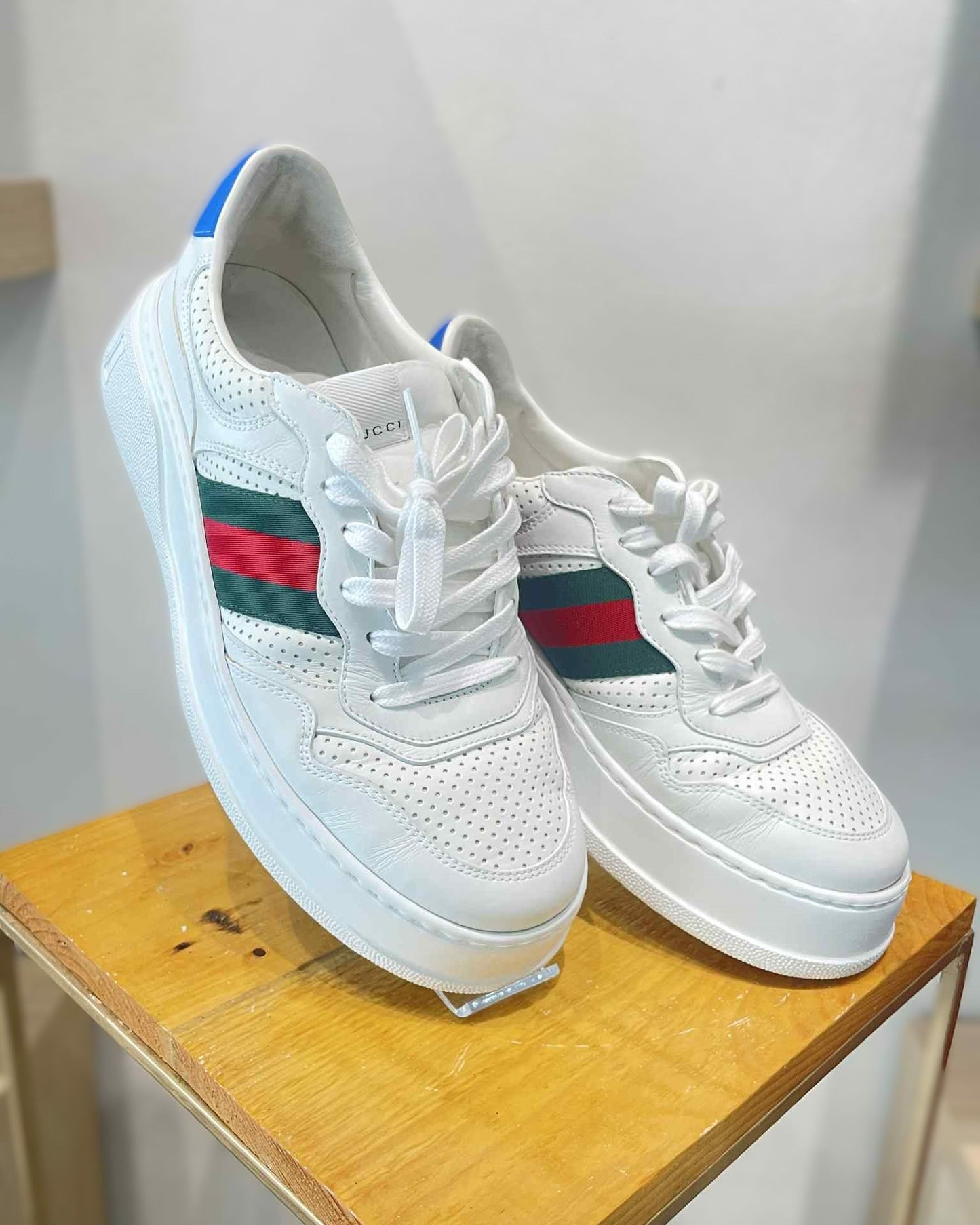 Gucci Shoes Size Shoes- 8