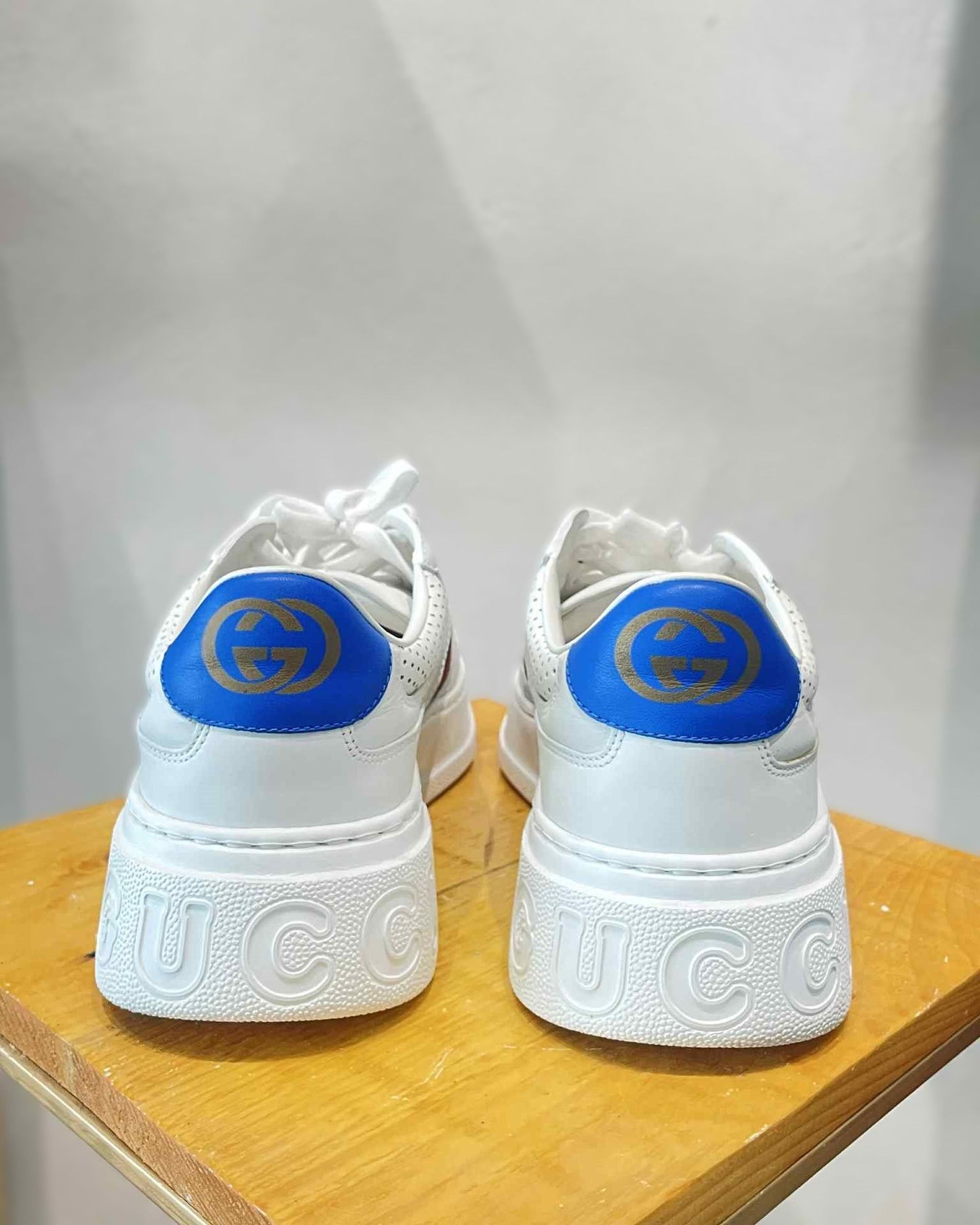 Gucci Shoes Size Shoes- 8