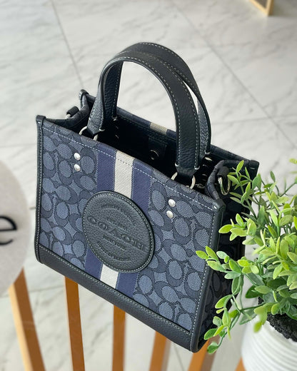Coach Dempsey Tote bag