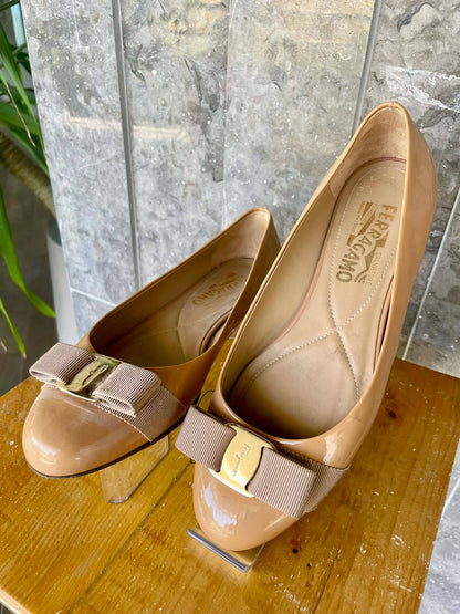 Salvatore Ferragamo Varina Ballet flat US 6 1/2