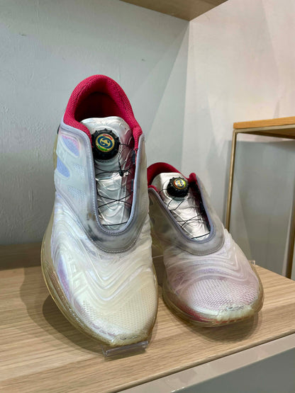 Gucci Ultrapace R Size: 7