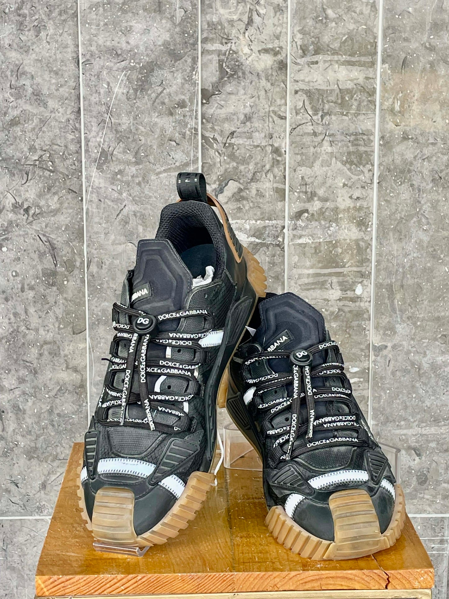 Dolce & Gabbana NS1 Sneakers in Black Size: 8.5