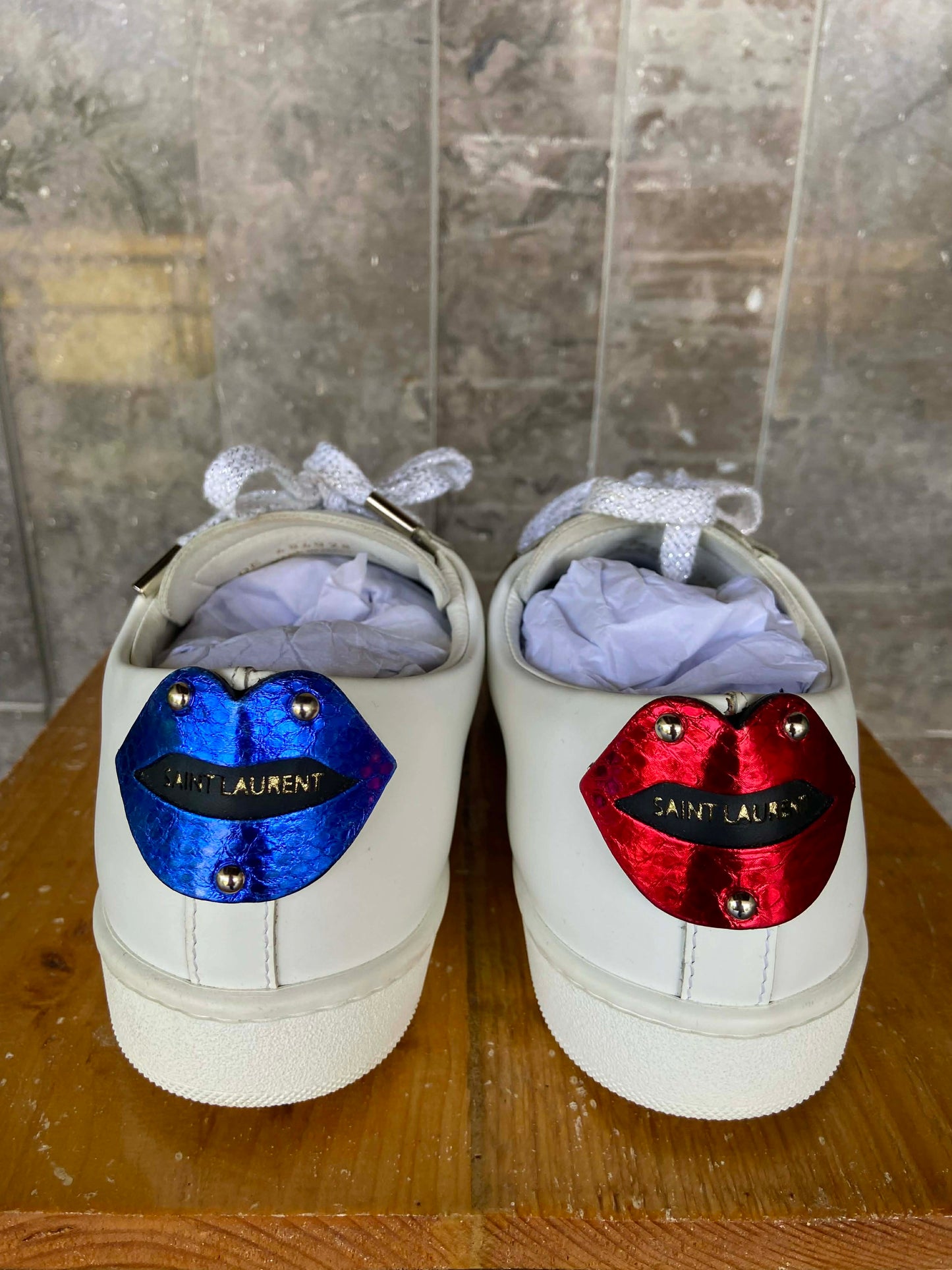 Yves saint Laurent Lip sneakers gem size 36 1/2
