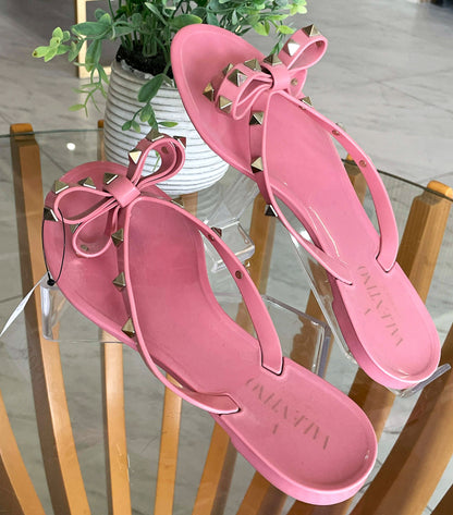 Valentino Garavani Rockstud Jelly Flip Flops US 39
