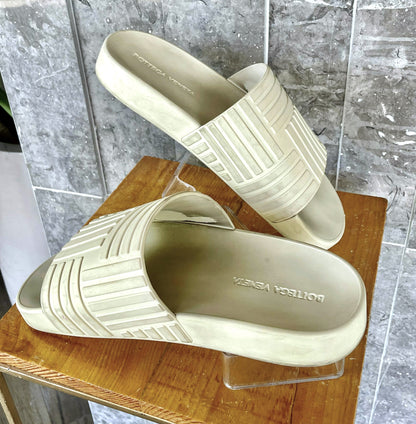 Bottega Veneta Rubber Slides in Sea Salt Color US 40