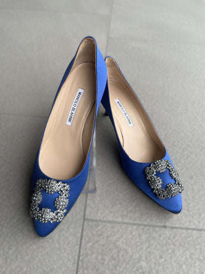 Manolo Blahnik Blue Satin Hangisi US 9