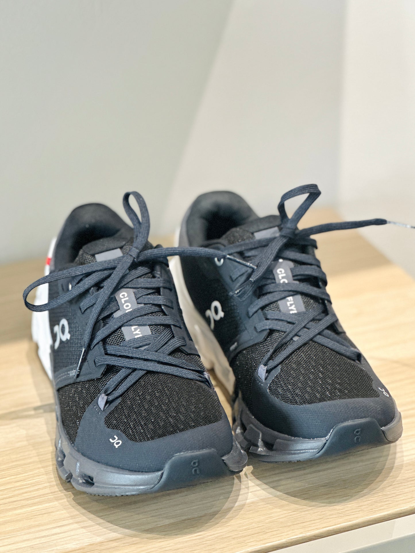 On Cloudflyer 4 Light Running Shoes US 7