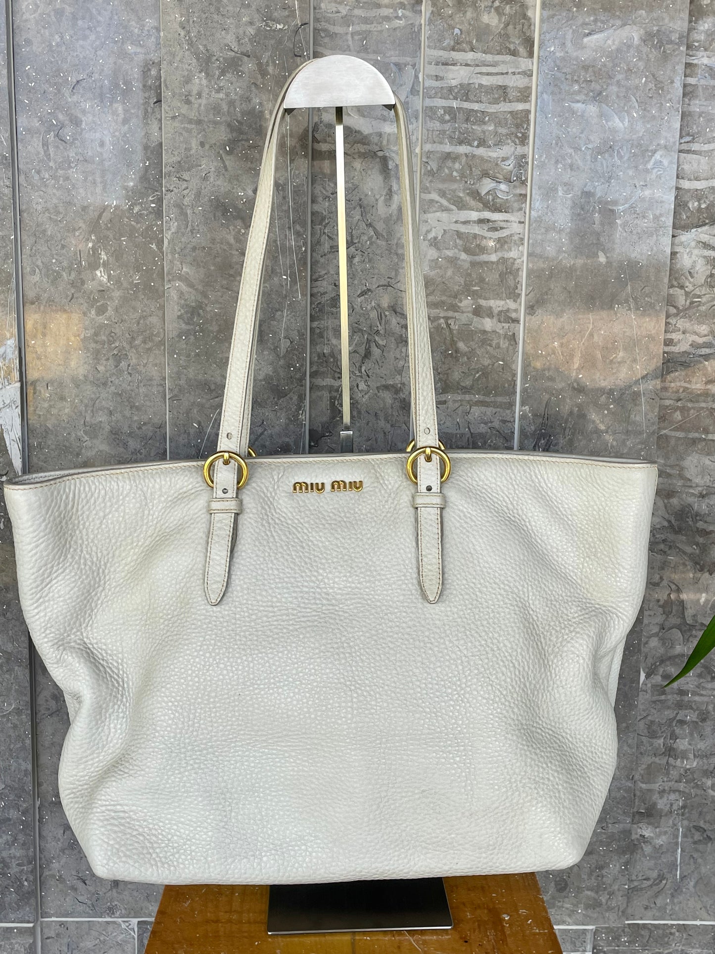Miu Miu Vitello Phenix