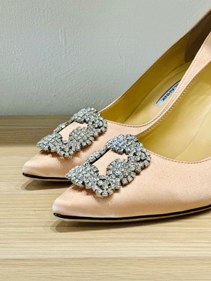 Manolo Blahnik Satin Pumps US 8