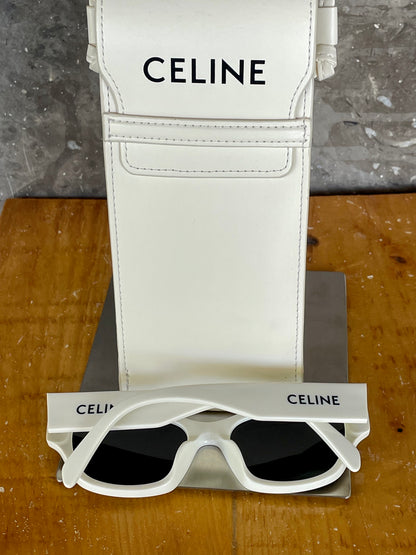 Celine CL40197U Sunglasses in shiny  ivory  with smoke lenses