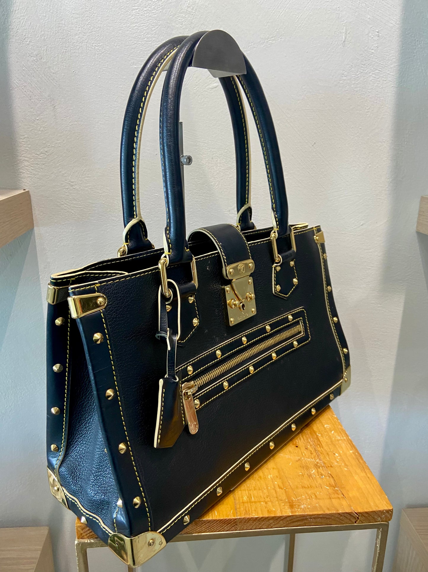 LV Black Suhali Le Fabulous Bag