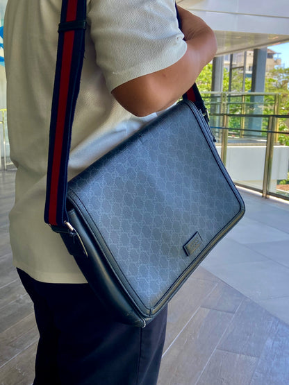 Gucci Messenger Supreme Web GG