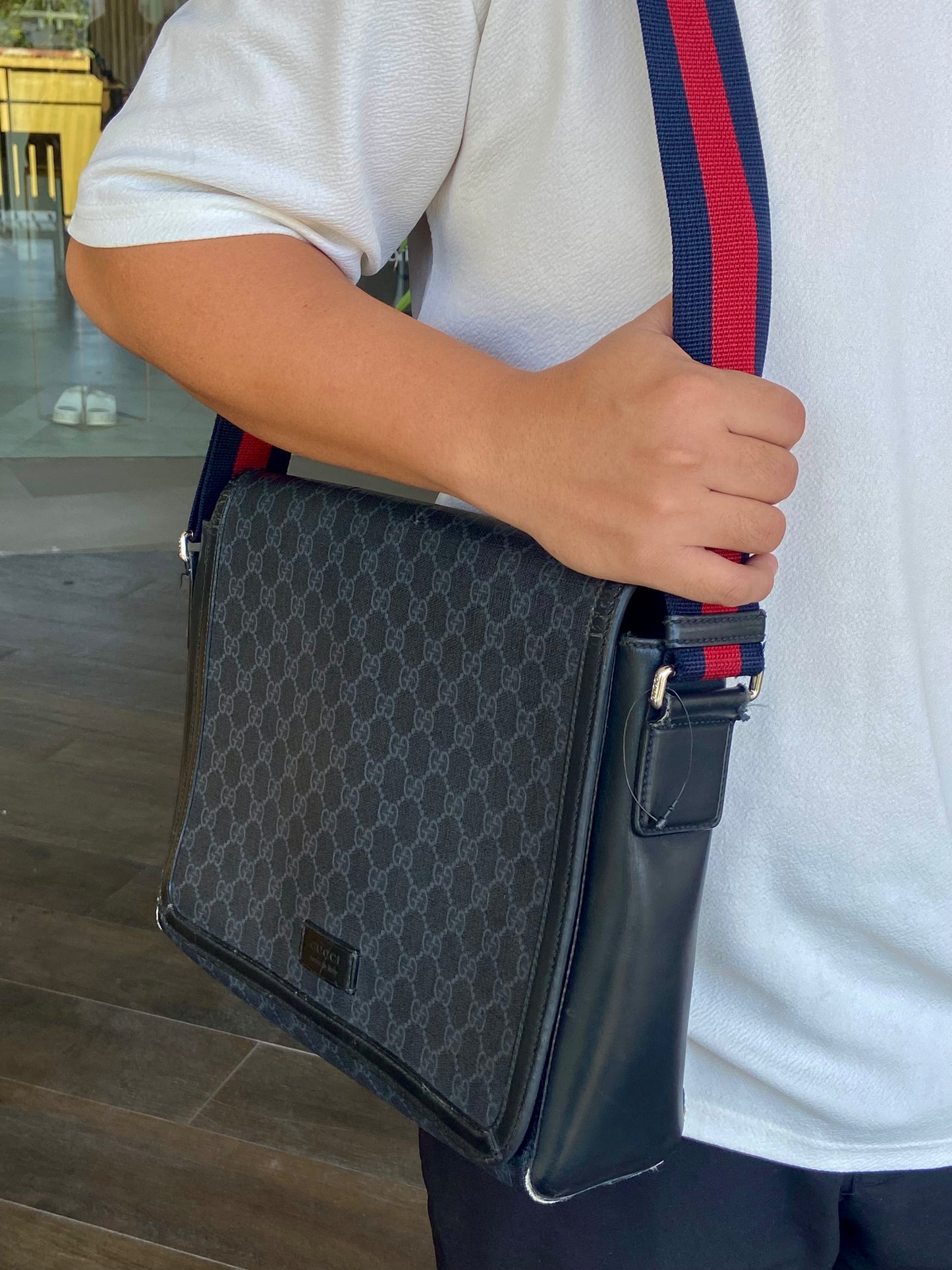 Gucci Messenger Supreme Web GG