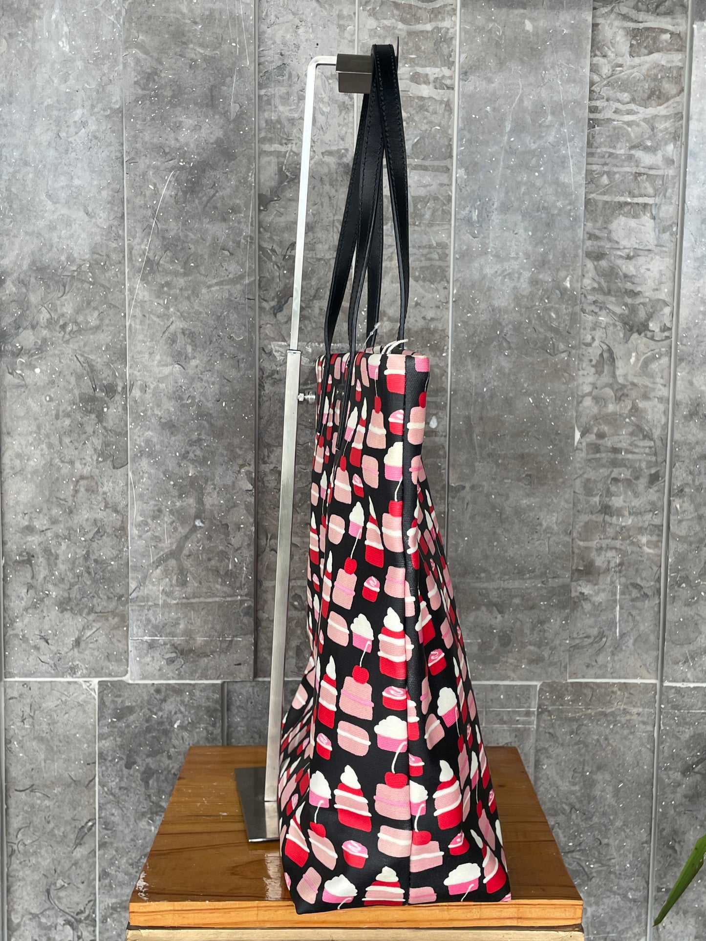 Kate Spade New York The Cake Bon Shopper Tote Bag