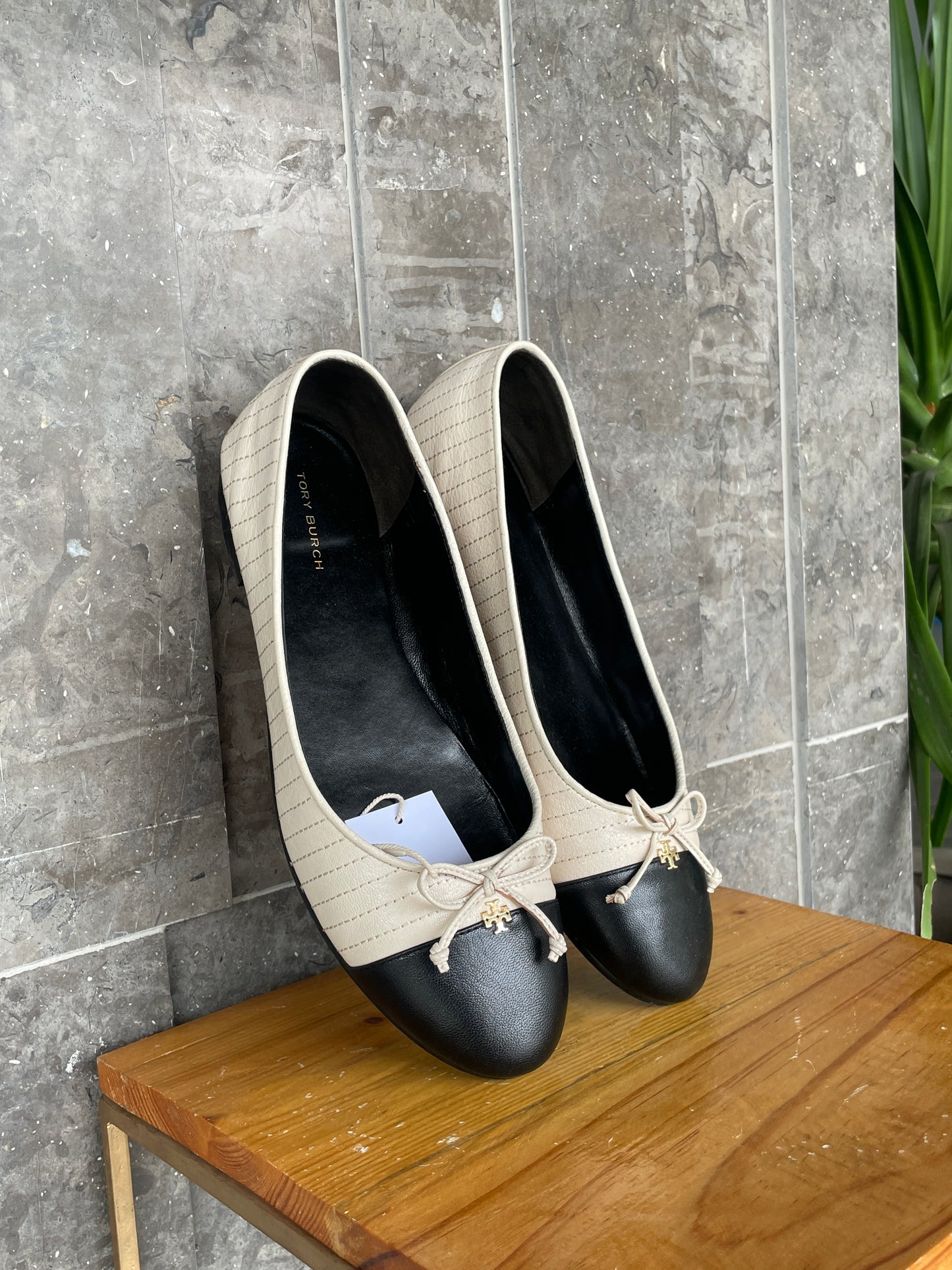 Tory Burch flats US 8.5