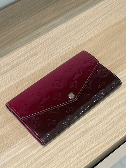 Louis Vuitton Magenta Degrade Monogram Vernis Sarah Wallet