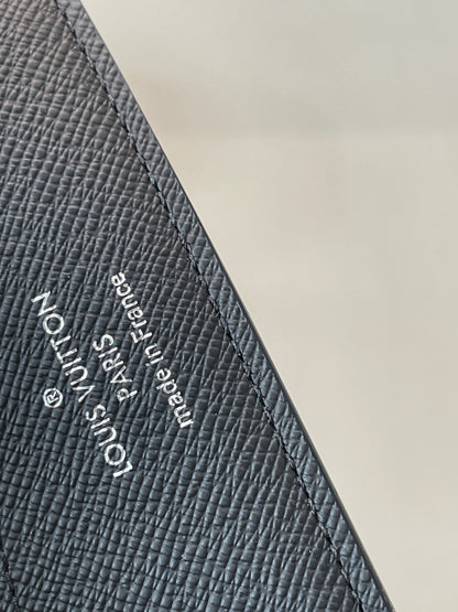 Louis Vuitton Monogram Eclipse bifold Wallet
