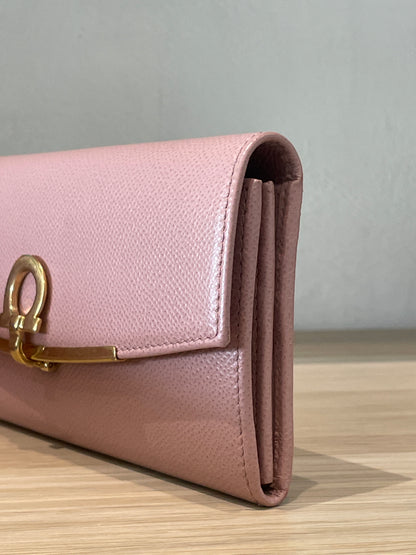 Salvatore Ferragamo Gancini Continental in Pink