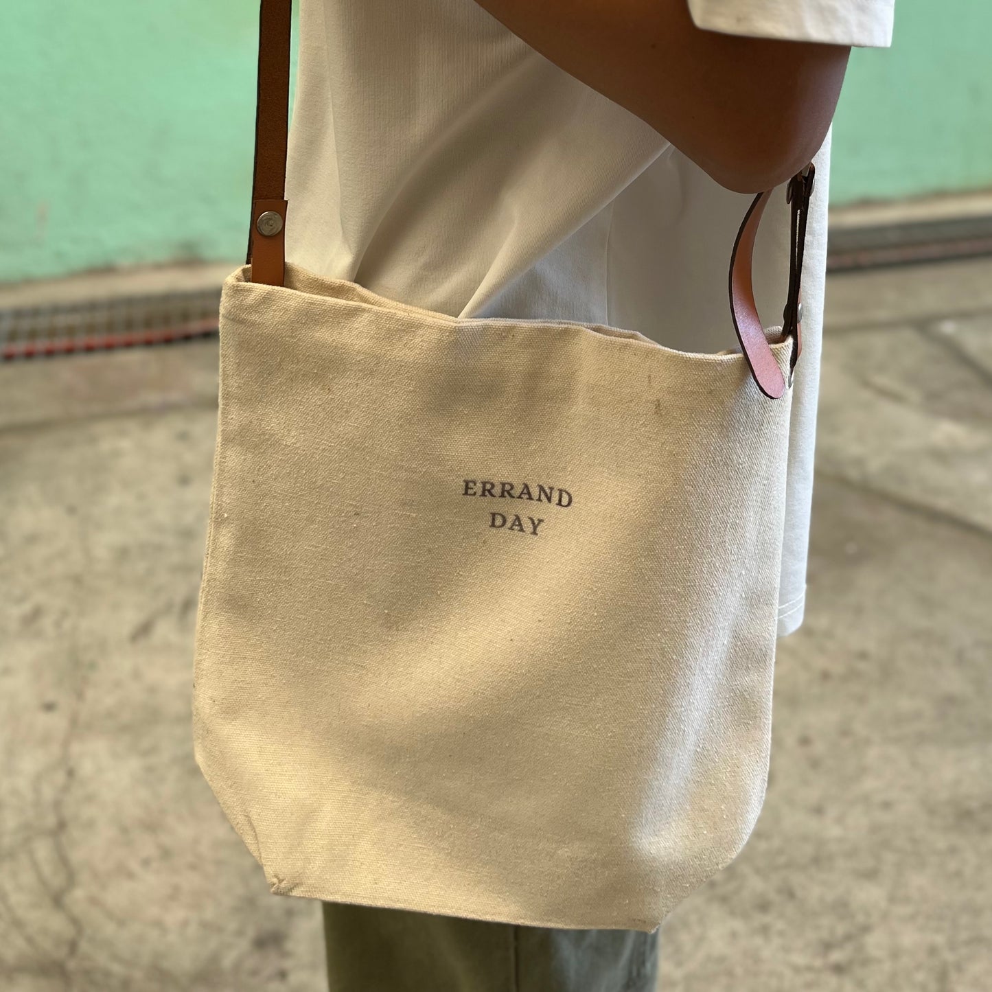 Quick Brown Fox Canvas Leather Bag