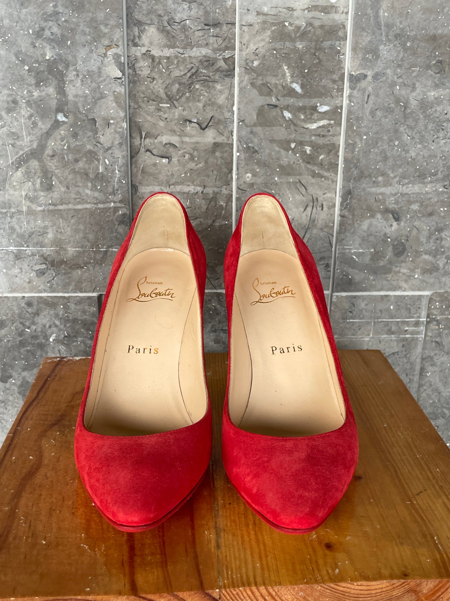 Christian Louboutin EU36