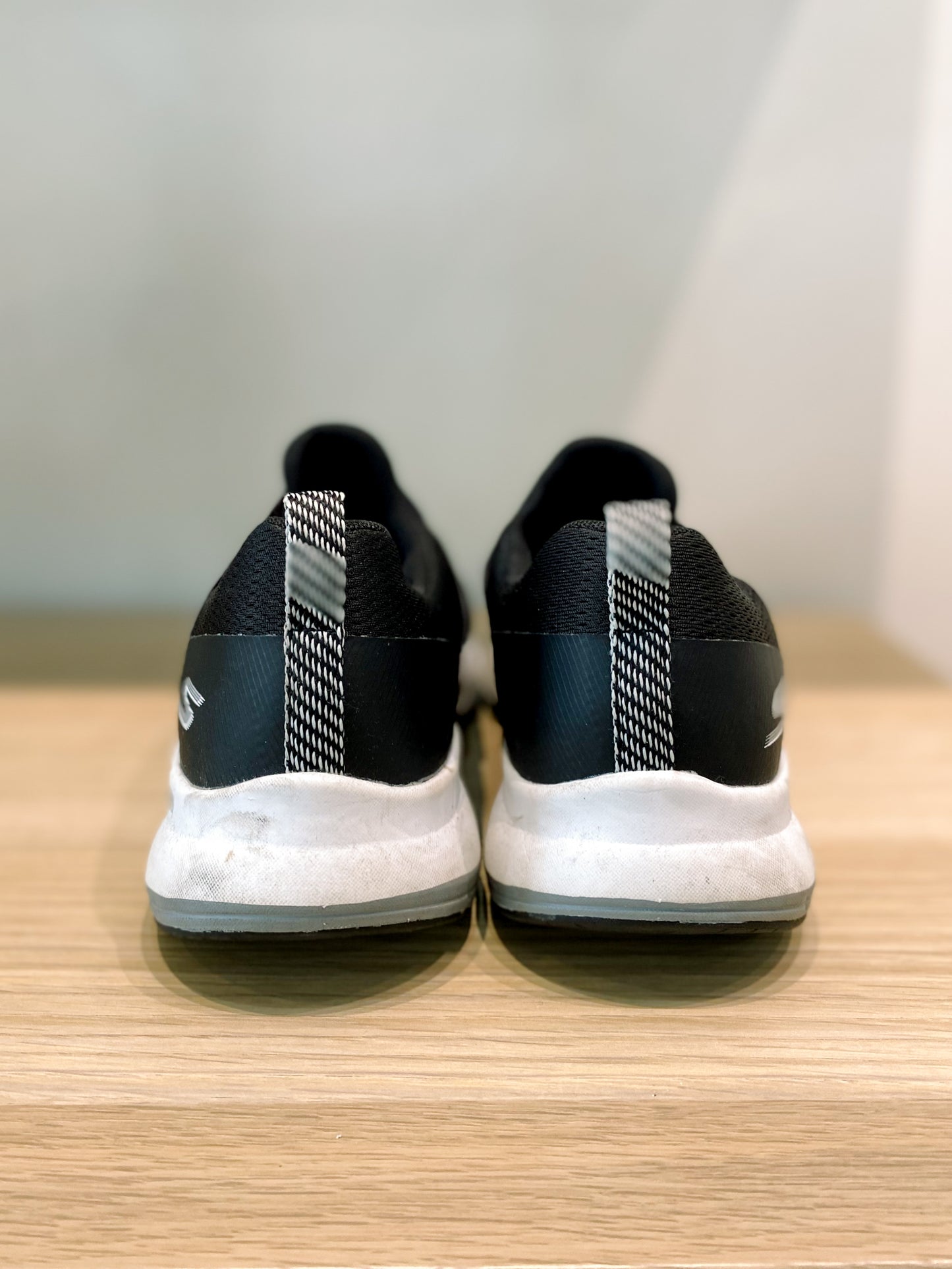 Skechers Go Run Pulse Bold Venture US 9