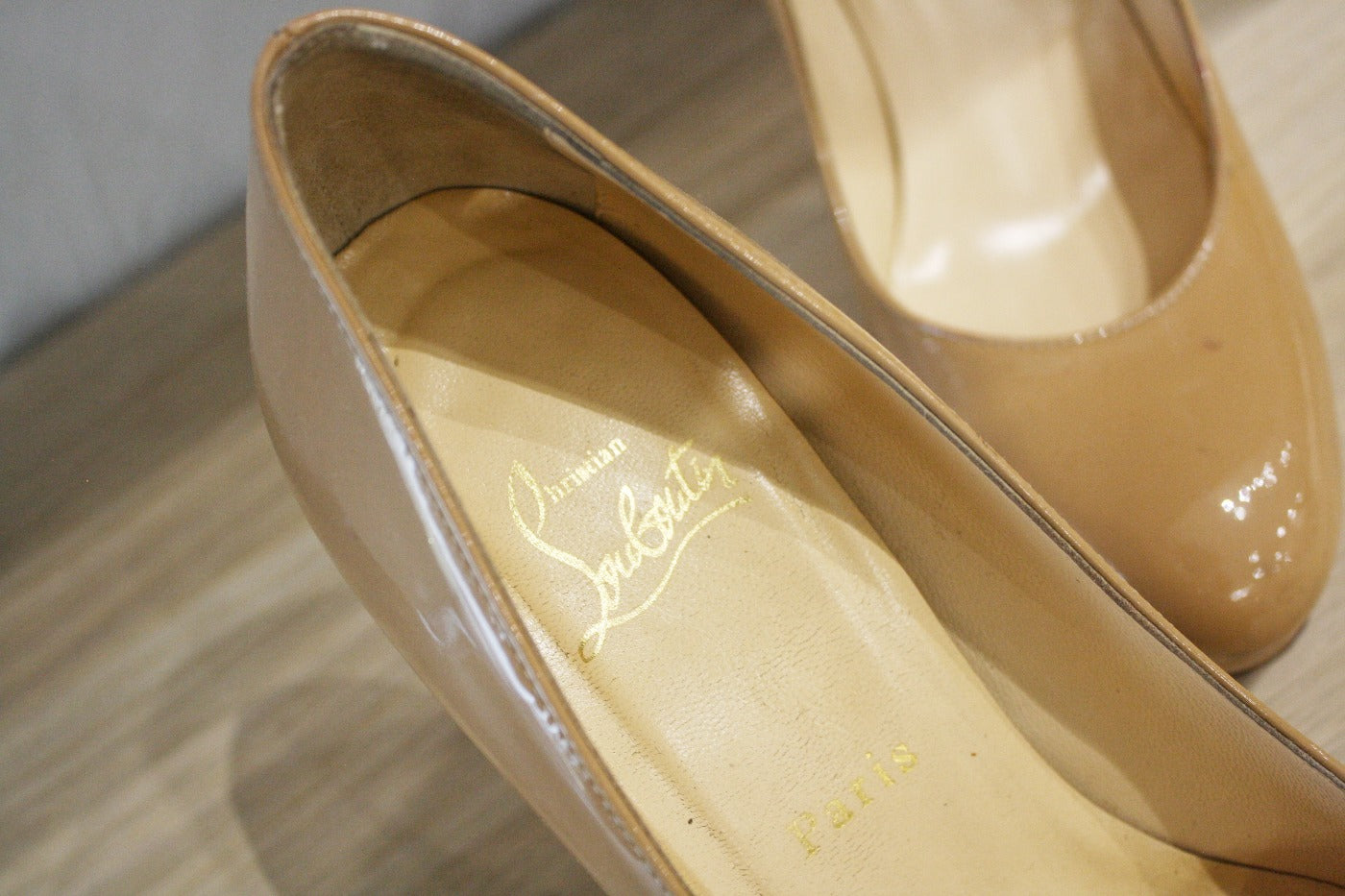 Christian Louboutin Vintage Dorissima US 8.5