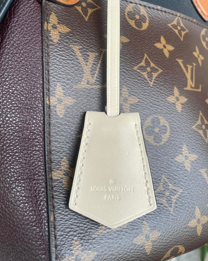 LV Monogram Sac Fold Tote