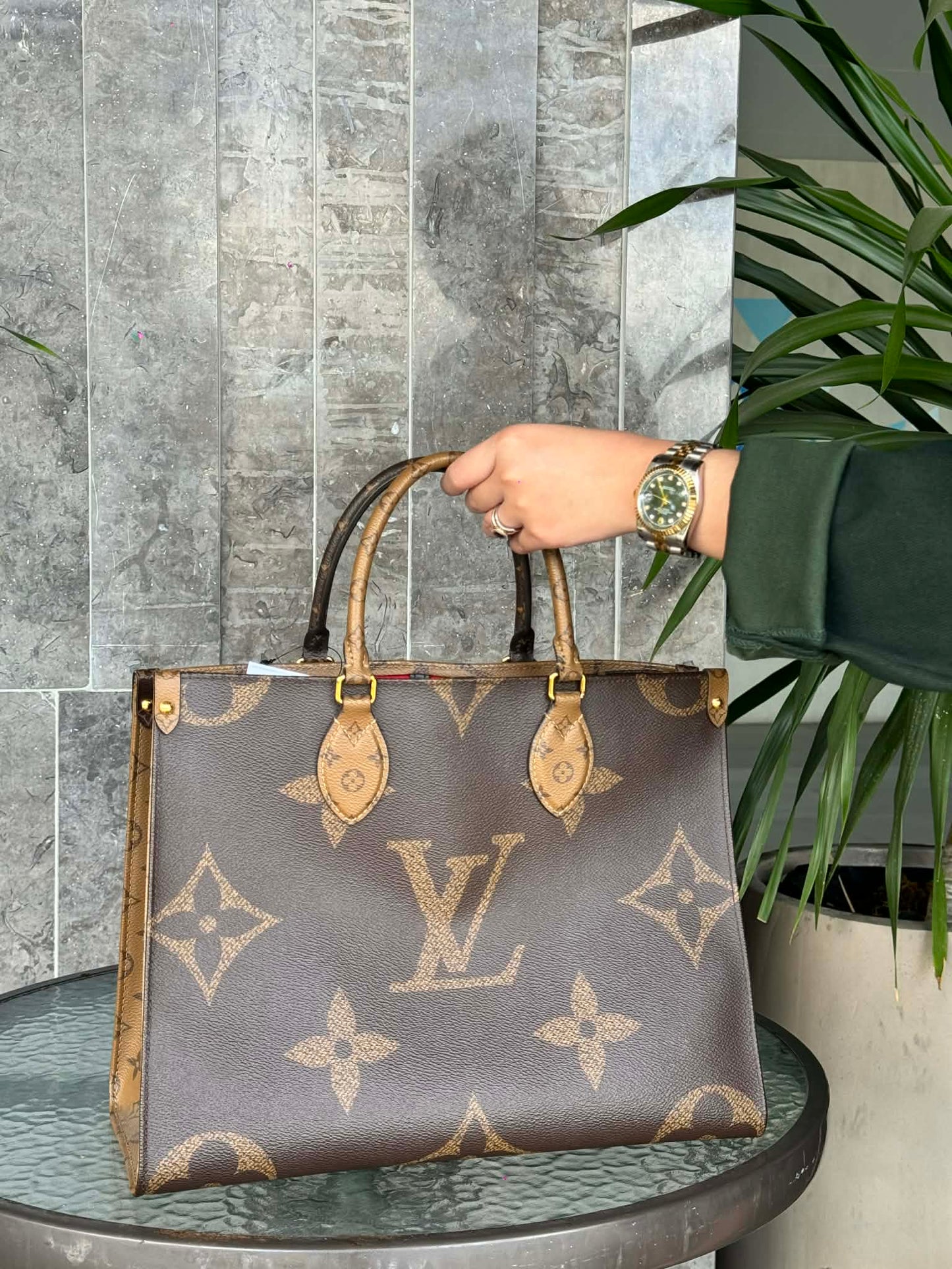 Louis Vuitton OnTheGo MM Tote Bag
