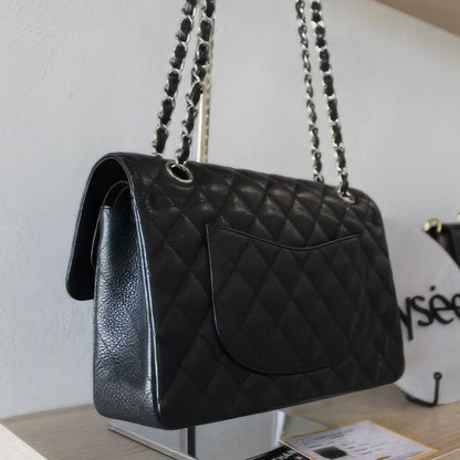 Chanel Medium Caviar Flap - Élysée