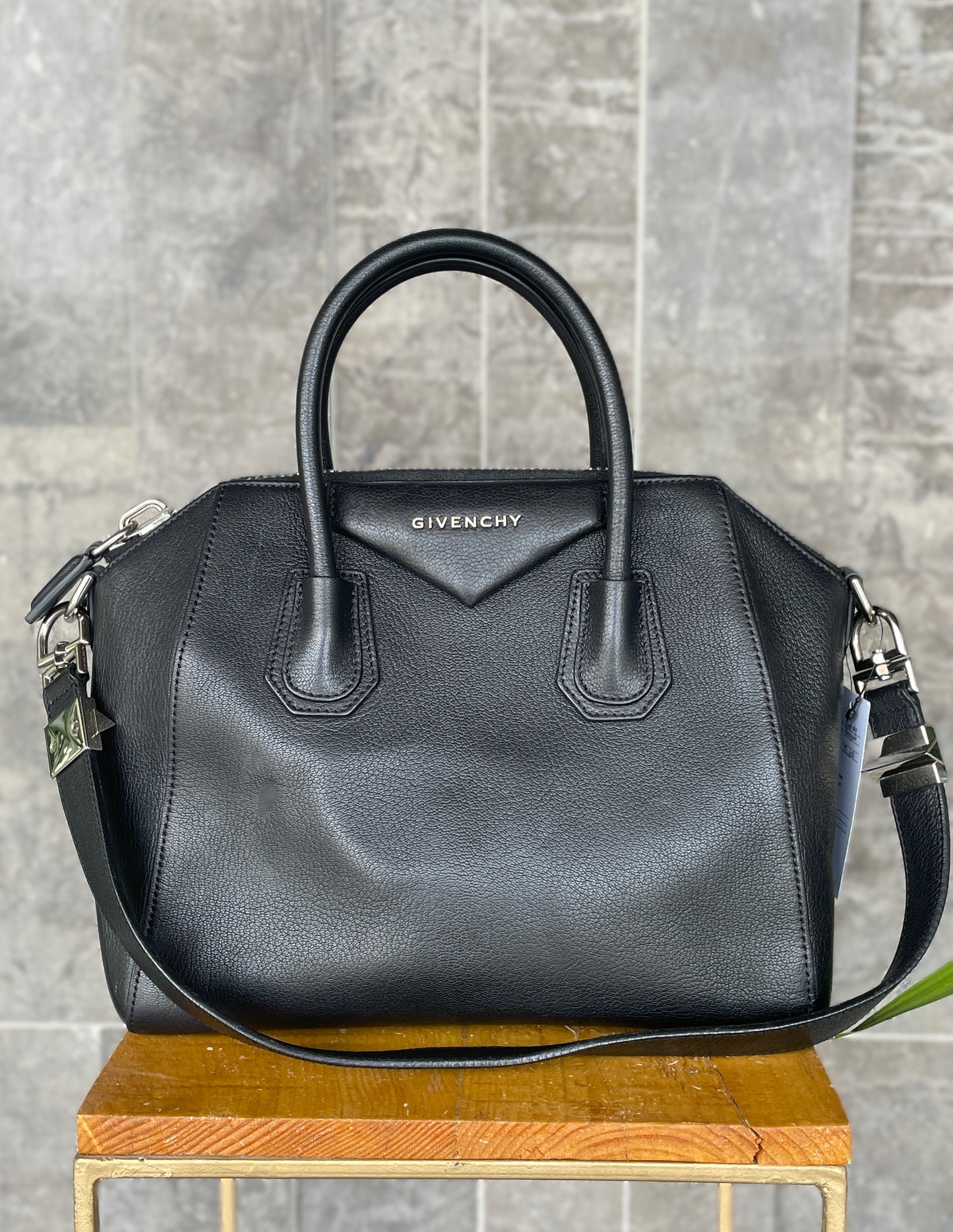 Givenchy Antigona Leather mini bag